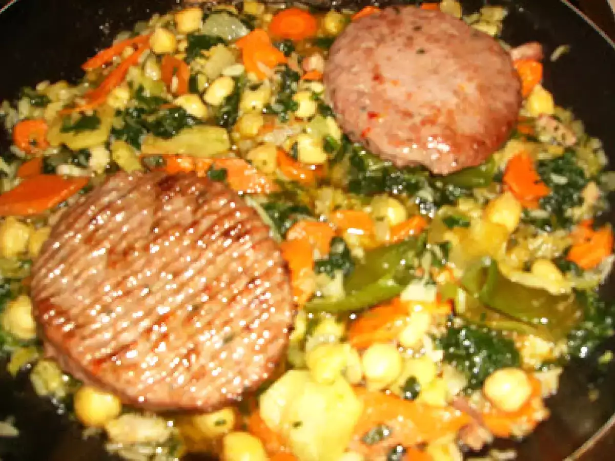 Revuelto de garbanzos, arroz y verduras ( O como aprovechar un curri del chino) - foto 2