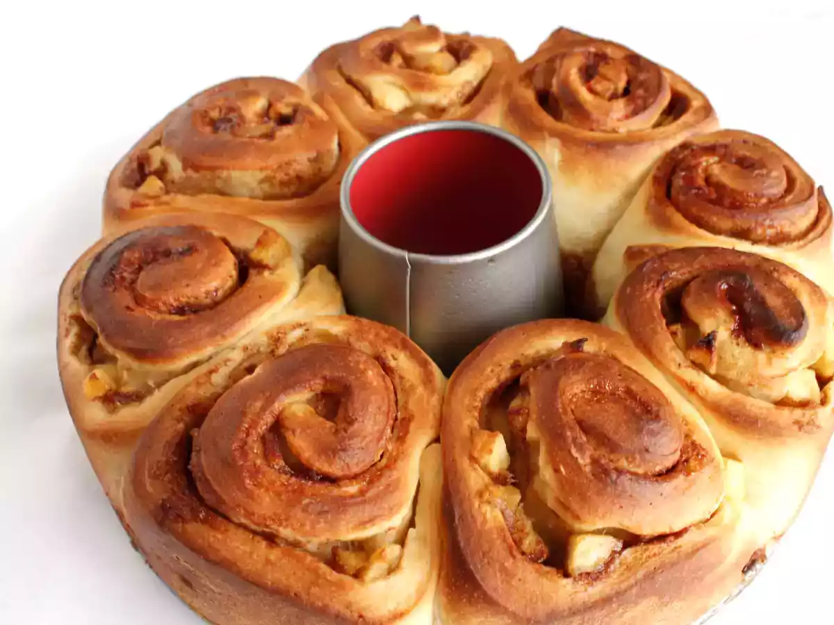Rollos de manzana con salsa de caramelo o Caramel apple rolls - foto 3