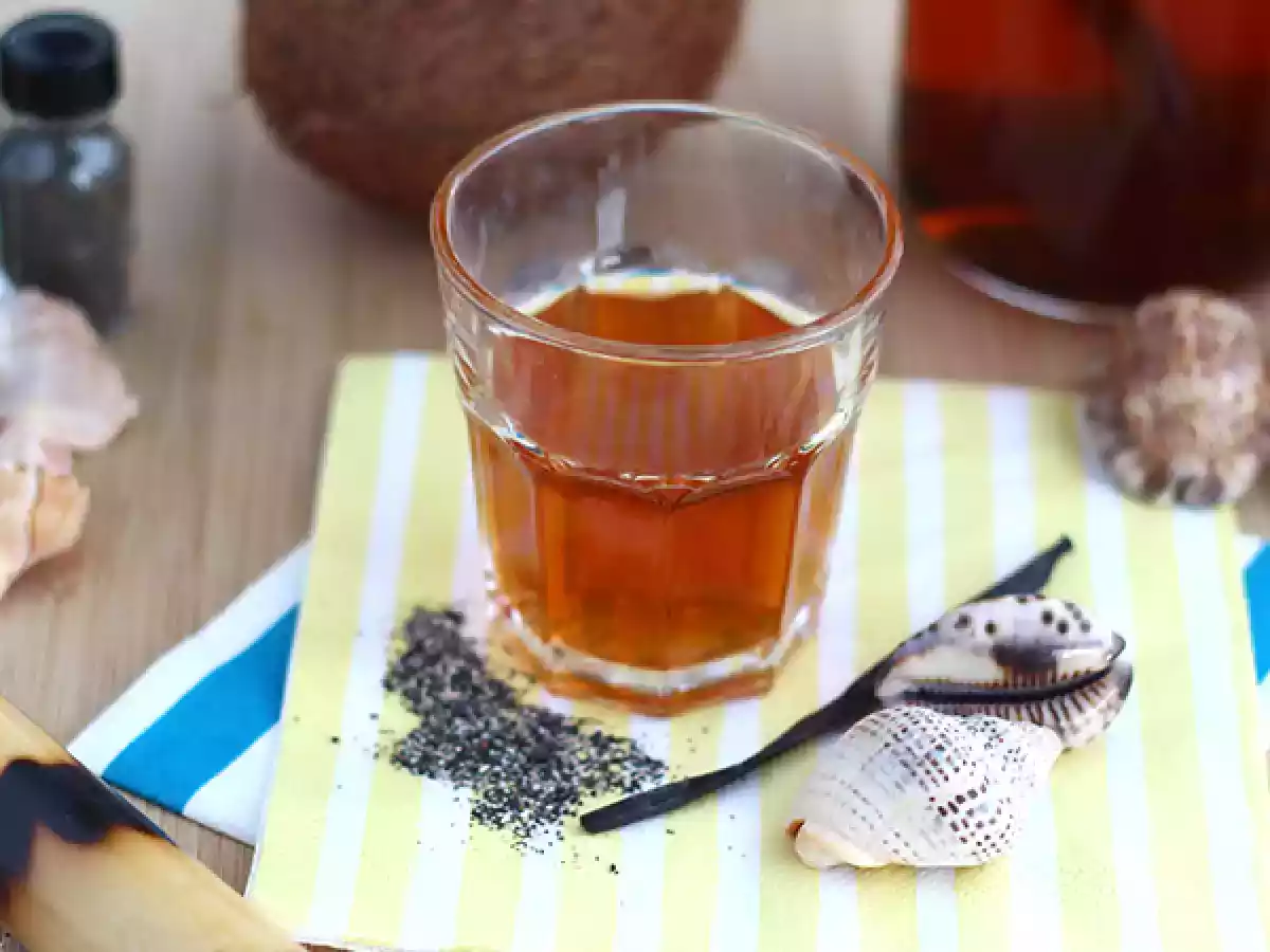 Ron aromatizado a la vainilla y canela - foto 2