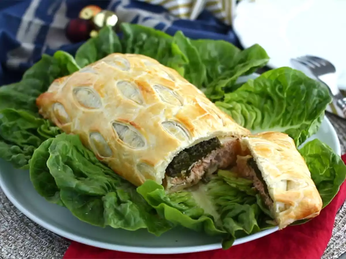 Salmón en costra con espinacas