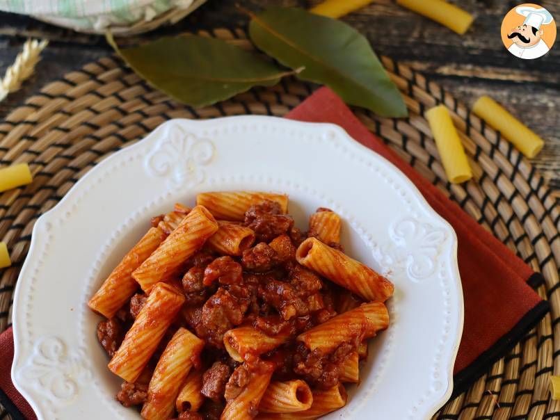 Salsa de tomate y salchicha fresca: sabrosa y fácil de preparar - foto 5