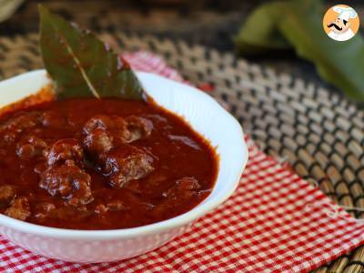 Salsa de tomate y salchicha fresca: sabrosa y fácil de preparar - foto 3