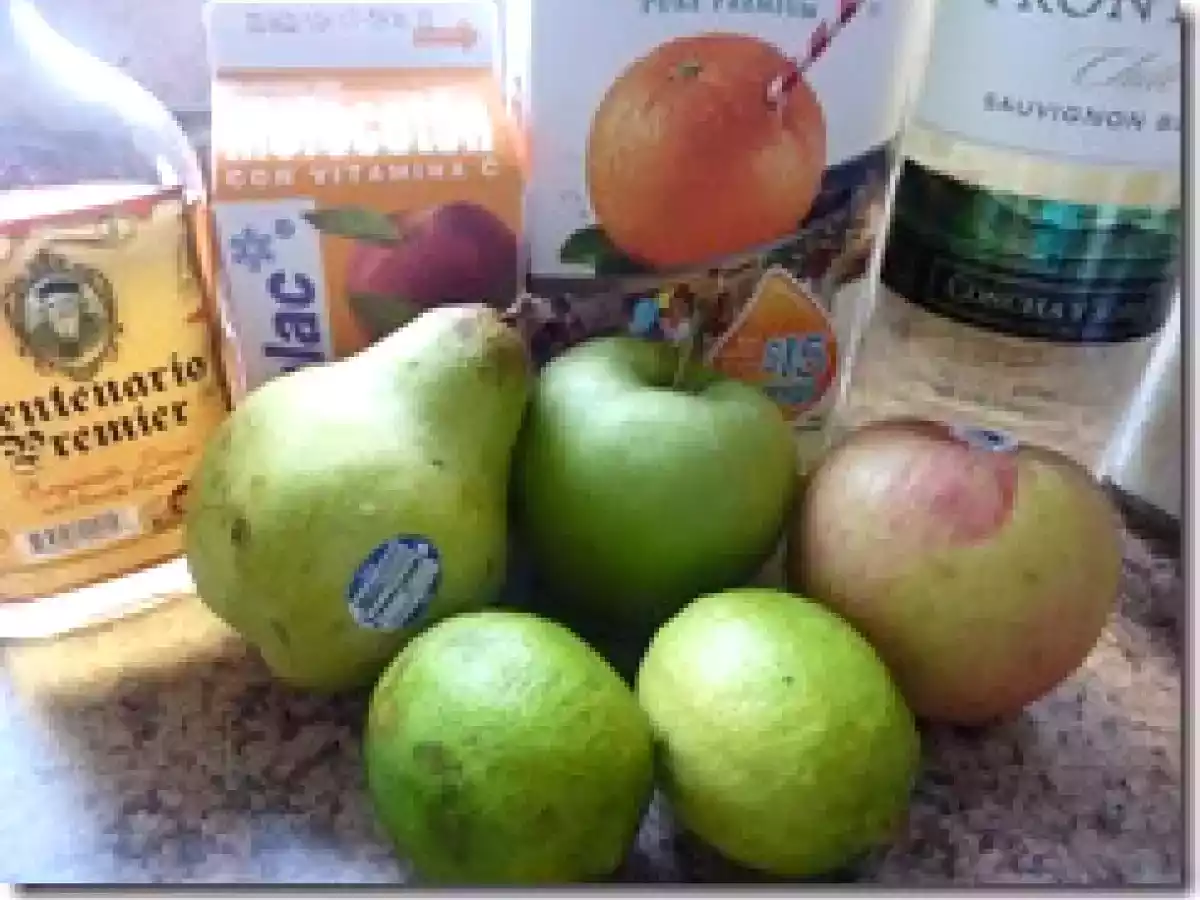 Sangría blanca - foto 2