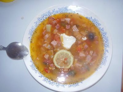 Sopa de invierno rusa: solianka - Receta Petitchef