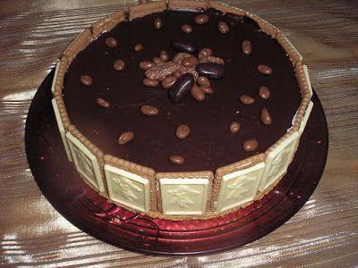 Tarta de chocolate, queso y café merchi, de cumpleaños y aniversario -  Receta Petitchef