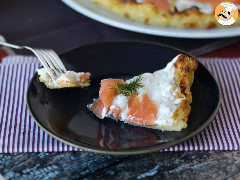 Tarta de patata, salmón ahumado, yogur griego y limón - foto 2