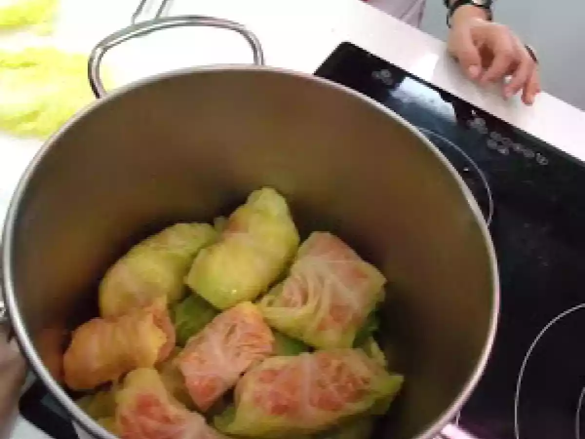 TOLMA (HOJAS DE COL RELLENAS). COCINA GEORGIANA. - foto 2