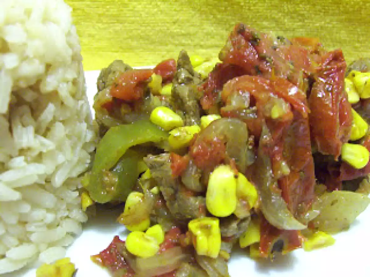 Tomatican tradicional - foto 5