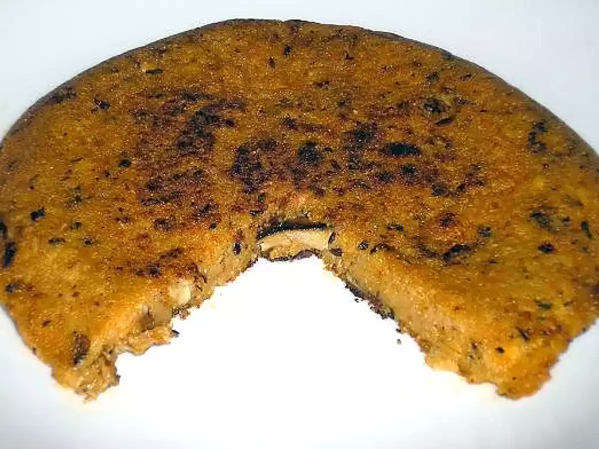 Tortilla vegana de setas y salsa romesco - foto 2