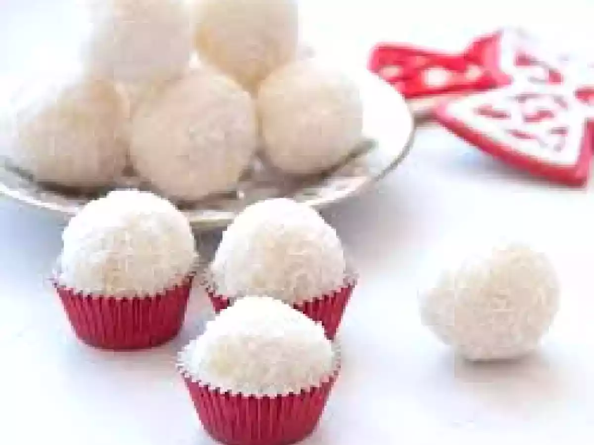 Trufas de chocolate de chocolate blanco recubiertas con coco rallado - foto 3